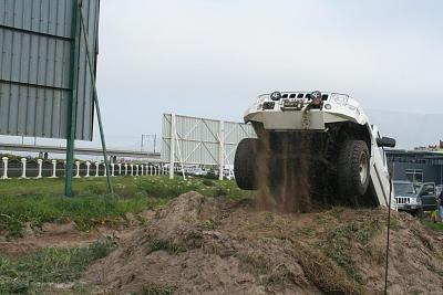 Click image for larger version. 

Name:	4x4 Track Century City 245.jpg 
Views:	302 
Size:	94.4 KB 
ID:	140
