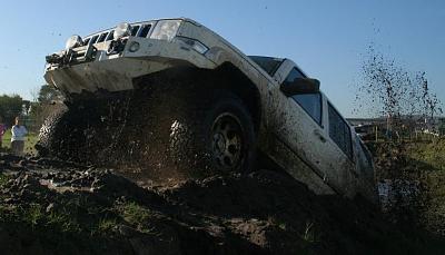 Click image for larger version. 

Name:	Jeep Track 230II.jpg 
Views:	404 
Size:	69.9 KB 
ID:	166
