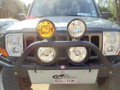 Click image for larger version. 

Name:	jeep lights 005.jpg 
Views:	136 
Size:	42.4 KB 
ID:	707